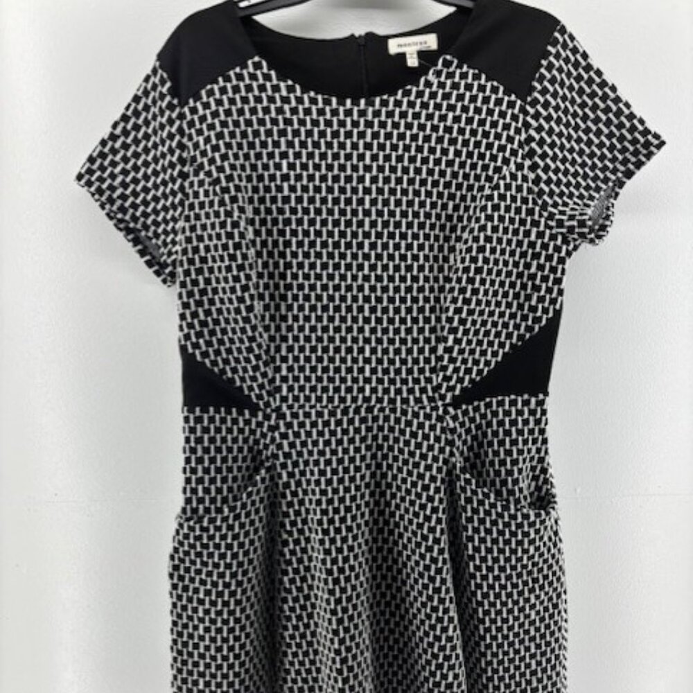 Monteau Women’s XL Black White Geometric Fit Flare Dress Contrast Panels Pockets